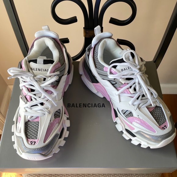NIB Balenciaga track women’s sneakers - Picture 2 of 15